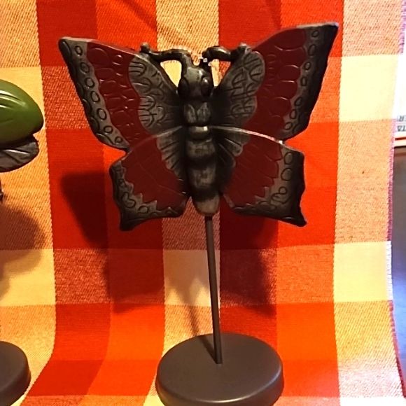 Lot Of 3 New Target Halloween Beetle Moth Fly Bug Figurines NWT - Picture 4 of 4